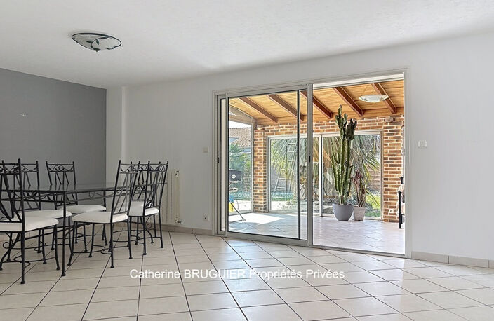 Grande maison familiale 205 m2 - 5 chambres - Secteur recherché aux portes de La Rochelle — photo 4