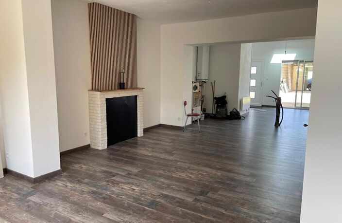 Maison entièrement rénovée Aniche 5 pièce(s) 115 m2 — photo 2