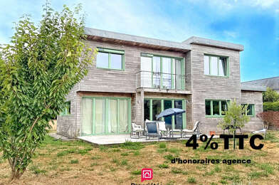 Maison 7 pièces 306800 €