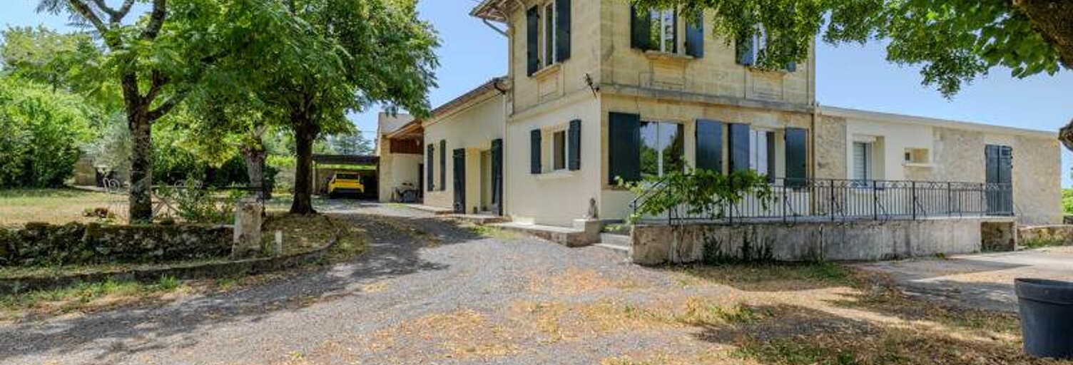 Maison 8 Pièces 220 m² à vendre à Saint-Germain-du-Puch (33750)