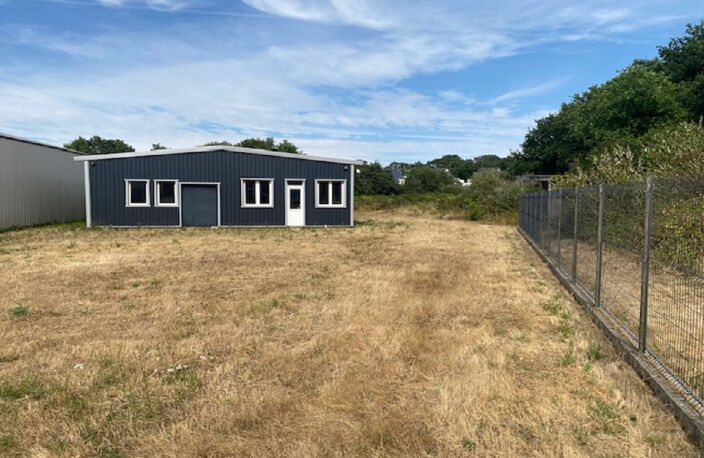 Terrain de 2747 m 2 MUZILLAC avec Bâtiment industriel 415 m2 — photo 2