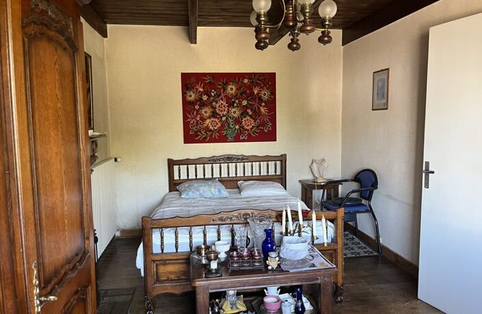 Maison en pierre de 3 pièces principales — photo 3