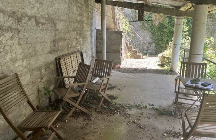 Vente maison 9 pièces 214 m² Aubin (12110) — photo 2