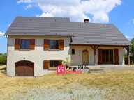 Maison T5 à vendre de 116 m² avec sous-sol complet et combles aménageables à Saint Gervais D'Auvergne 63390 — photo 2