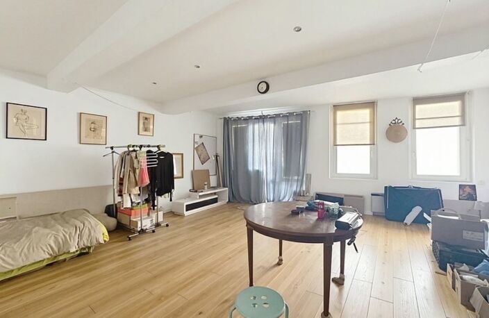 Studio de 1 pièces principales — photo 2