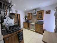 Maison en pierre de 3 pièces principales — photo 2