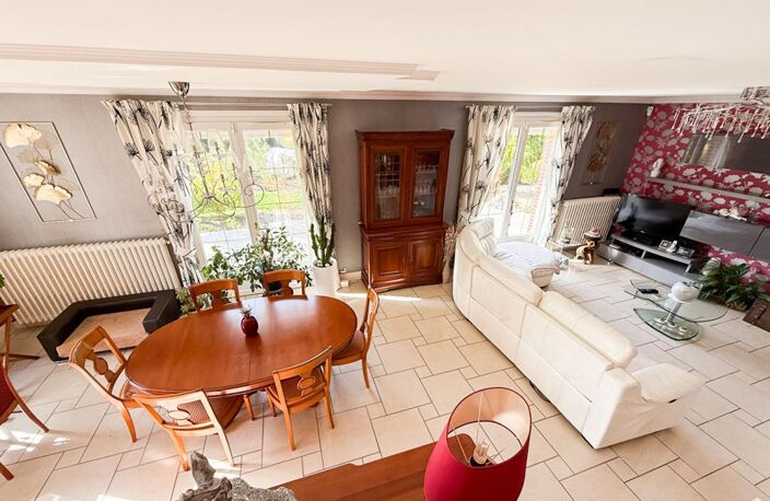Maison semi plain-pied 220M², 5 à 6 chambres, sous sol complet jardin paysagé — photo 2