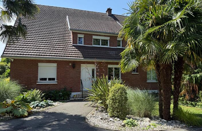 Maison semi plain-pied 220M², 5 à 6 chambres, sous sol complet jardin paysagé — photo 3