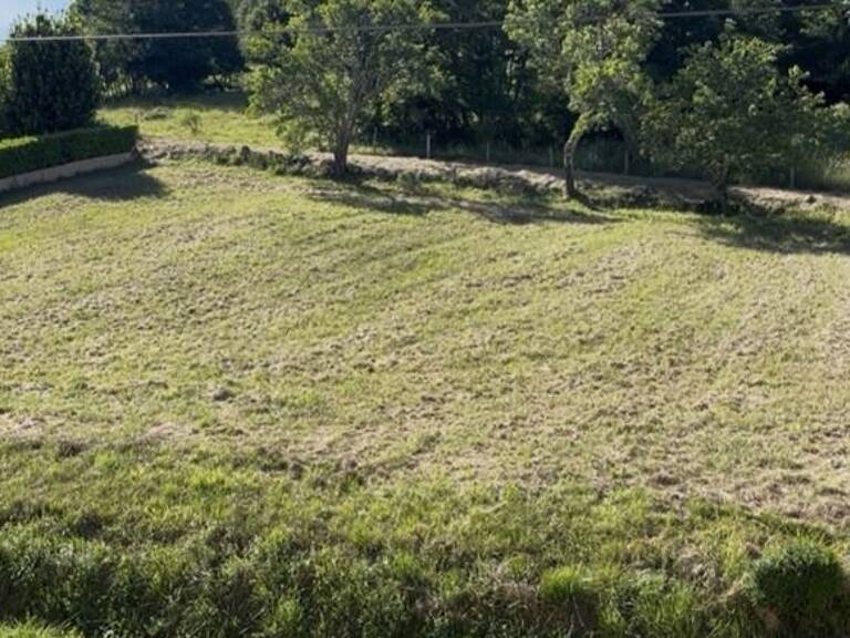 Terrain à bâtir de 0 pièces principales — photo 1