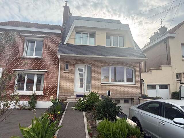 Maison Petite Synthe 4 pièce(s) 106 m2 — photo du bien