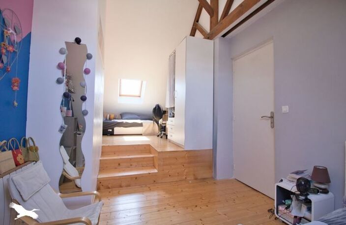 Maison de ville de 7 pièces principales — photo 4