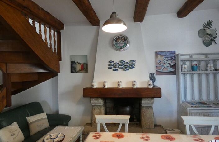 A CANCALE ! Maison en pierre en excellent état, 6 pièces, 5 chambres ! — photo 3