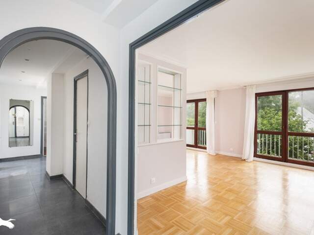 Appartement de 5 pièces principales — photo du bien