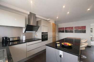 Appartement 6 pièces 382000 €
