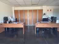 ROUSSET Bâtiment industriel avec bureaux — photo 2