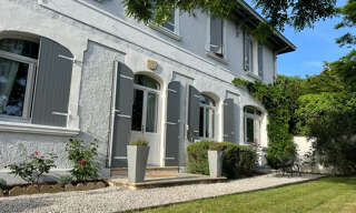 Maison 10 Pièces 217 m² à vendre à Gastes (40160)
