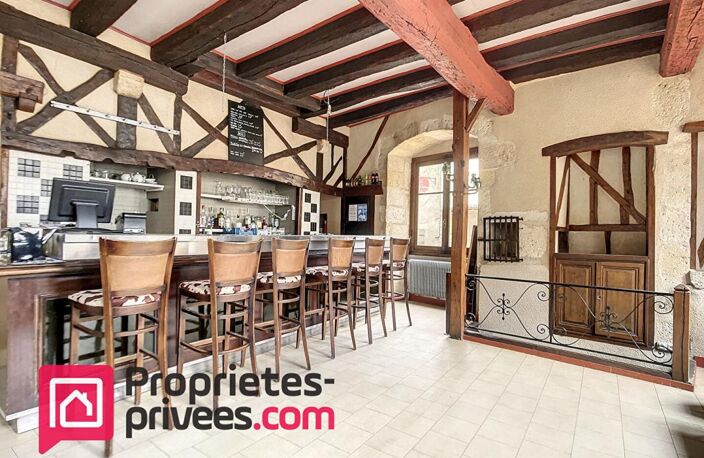 Maison Noyers 6 pièce(s) 251 m2 — photo 2
