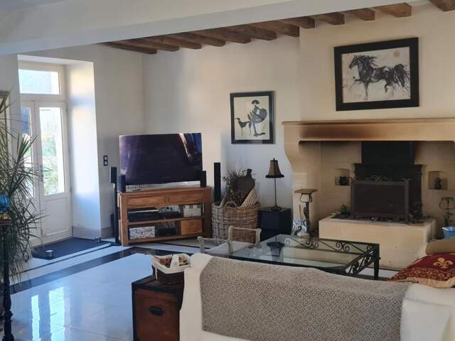 Maison  4 pièce(s) 175 m2 — photo du bien