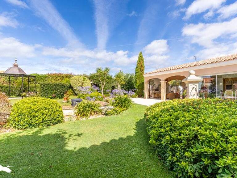 Villa de 5 pièces principales — photo 1