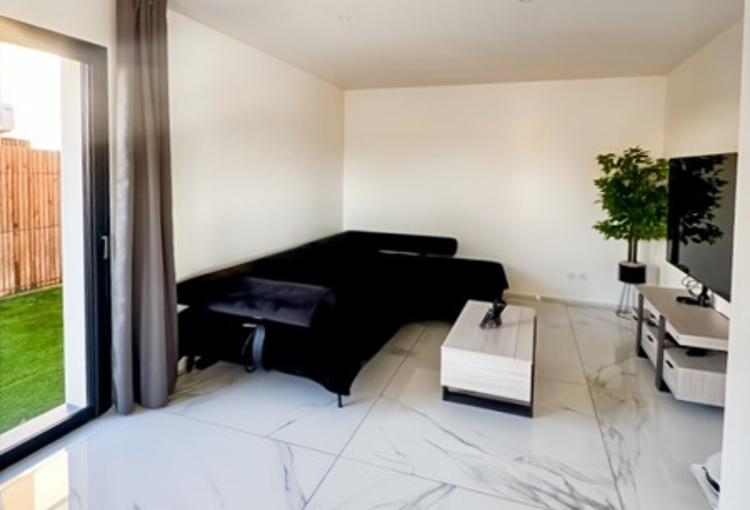 Vente maison 3 pièces 97 m² Saint-Brès (34670) — photo 1
