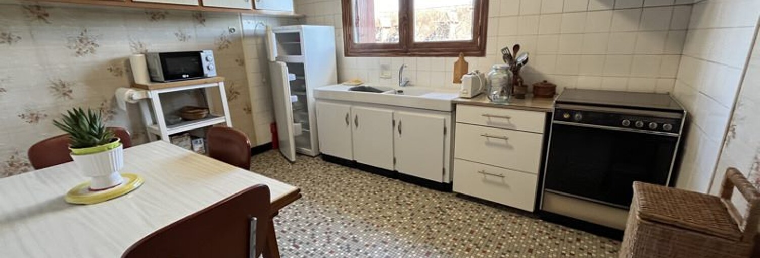 Maison 5 Pièces 90 m² à vendre à Le Lardin-Saint-Lazare (24570)