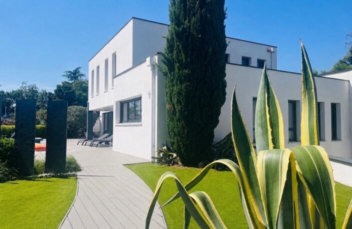 Villa contemporaine à Balma 210 m2, avec piscine et jacuzzi — photo 2