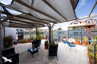 Appartement 4 pièces 932200 €