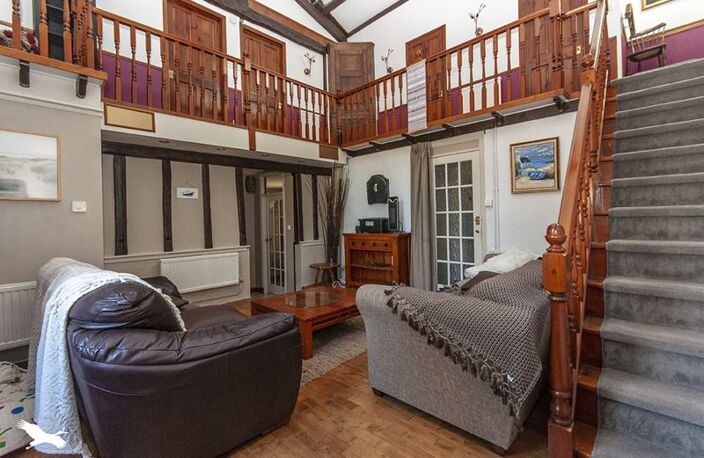 Maison en pierre de 7 pièces principales — photo 3
