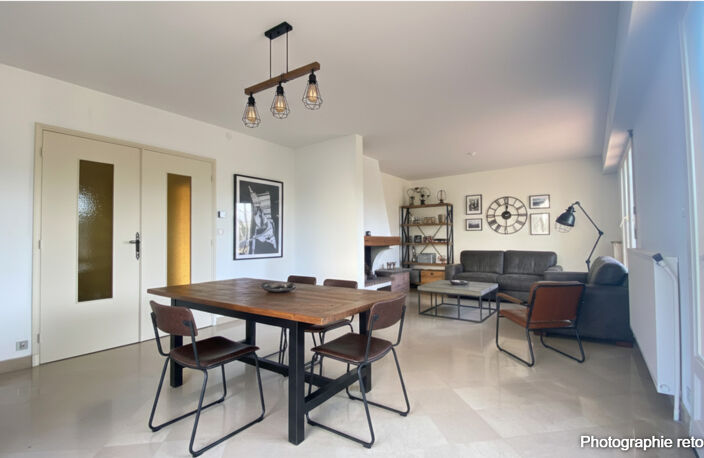 CHEVIGNY SAINT SAUVEUR -Maison  d'architecte des année 70 — photo 4