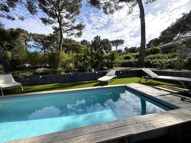 Chalet Californien au Coeur du Golf de Saint Tropez — photo du bien