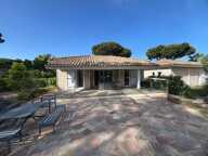 Chalet Californien au Coeur du Golf de Saint Tropez — photo 4