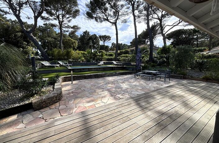 Chalet Californien au Coeur du Golf de Saint Tropez — photo 5