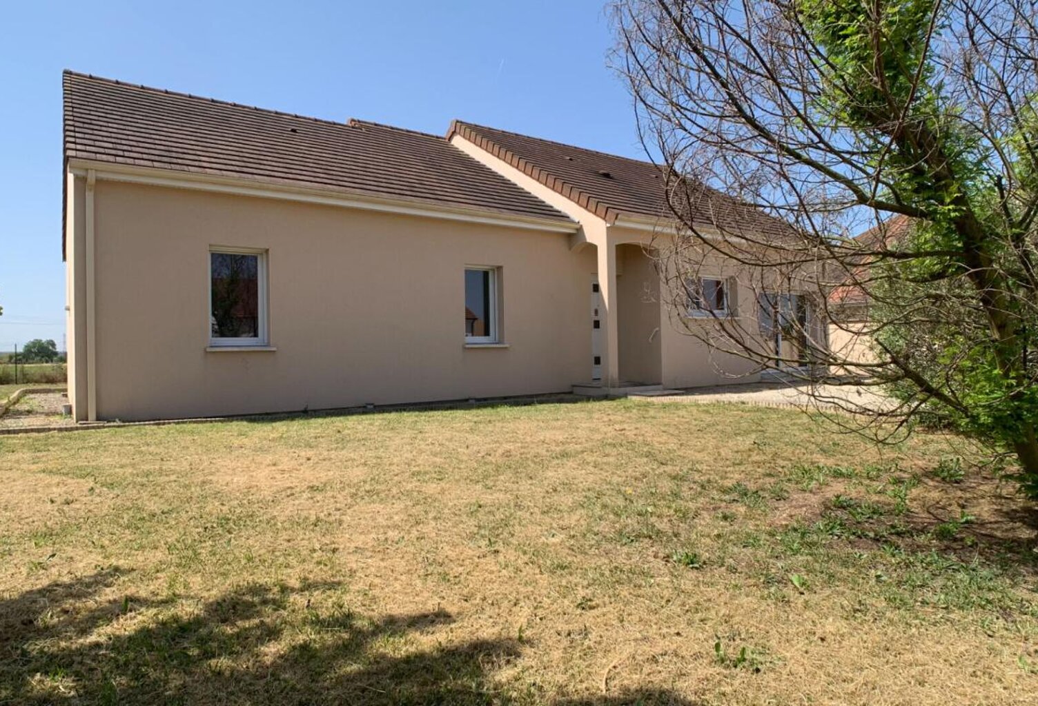 Maison  4 chambres Chatellerault — photo 1