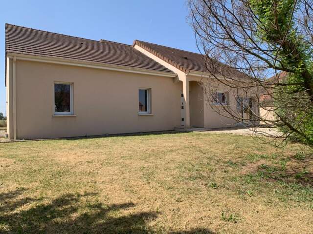 Maison  4 chambres Chatellerault — photo du bien