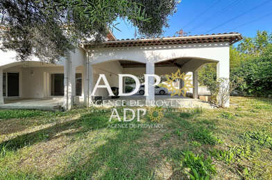 Maison 4 pièces 2600 €