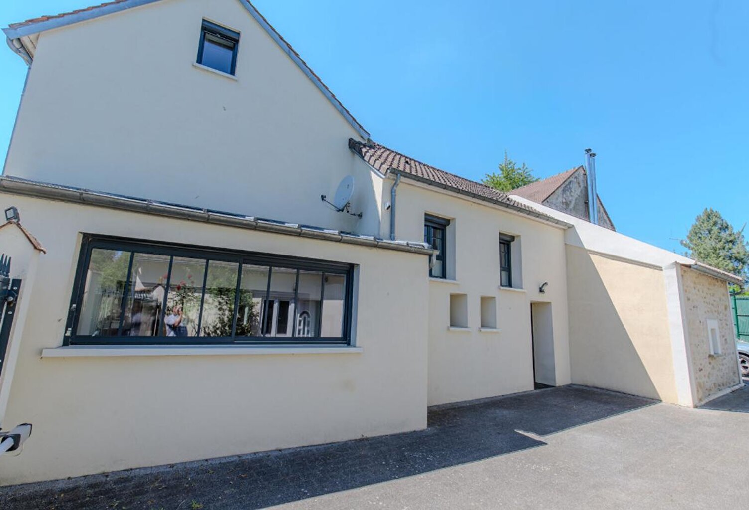 Longuesse - Maison familiale de charme sur 3 700 m² de terrain — photo 1