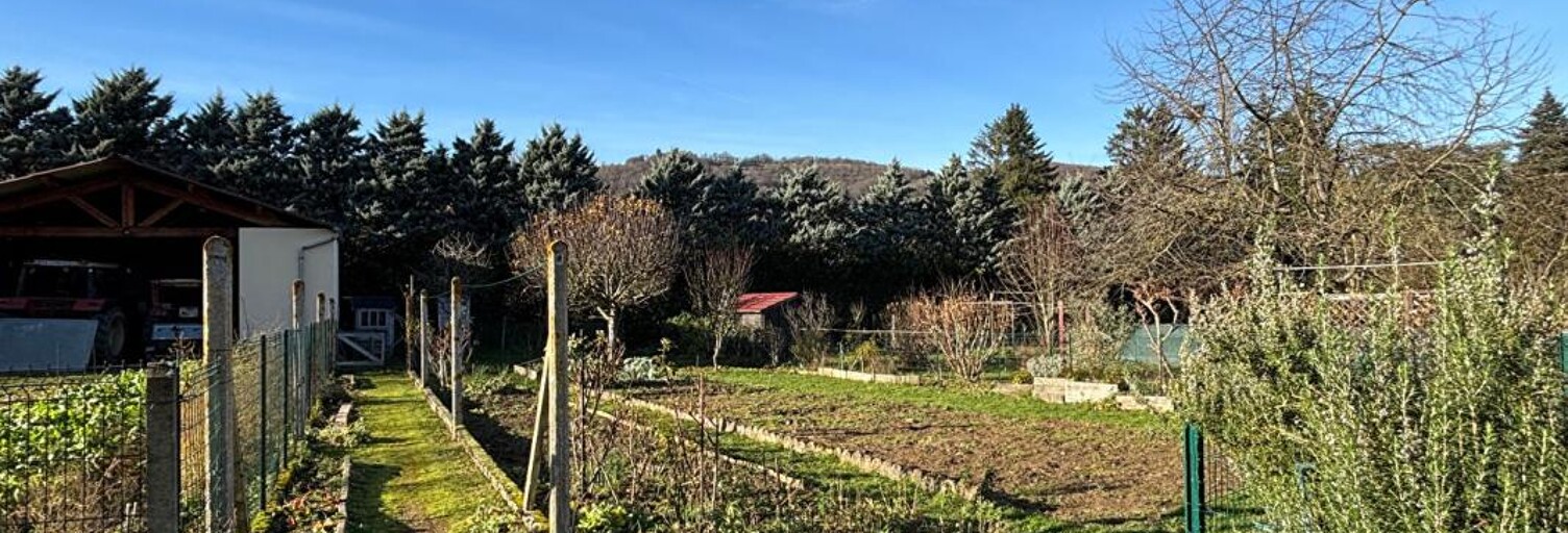 Maison 7 Pièces 151 m² à vendre à Saint-Point (71520)
