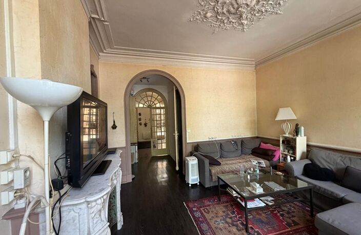 A Blaye Appartement de 114 m2 de caractère du XIX siècle avec locataire en place — photo 3