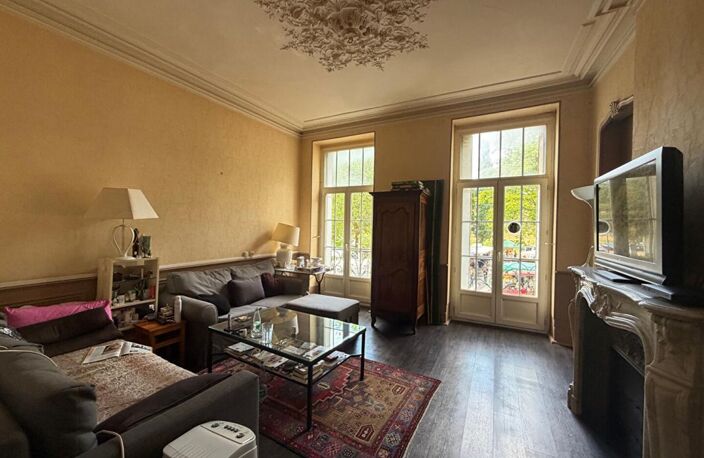 A Blaye Appartement de 114 m2 de caractère du XIX siècle avec locataire en place — photo 4