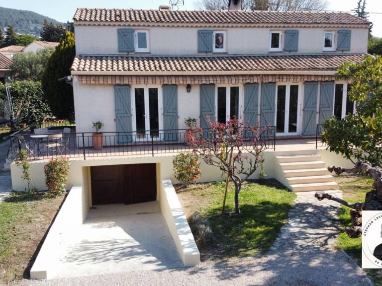 Maison Draguignan 6 pièce(s) 177 m2 — photo 1