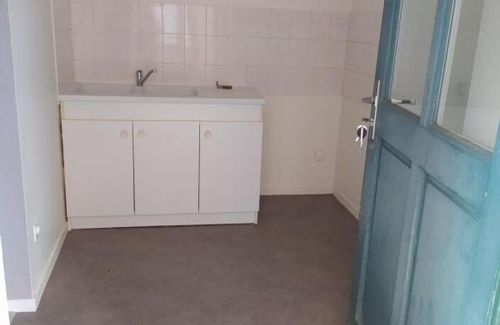 Leasing Appartement Studio 36 m² Lignac — photo 2