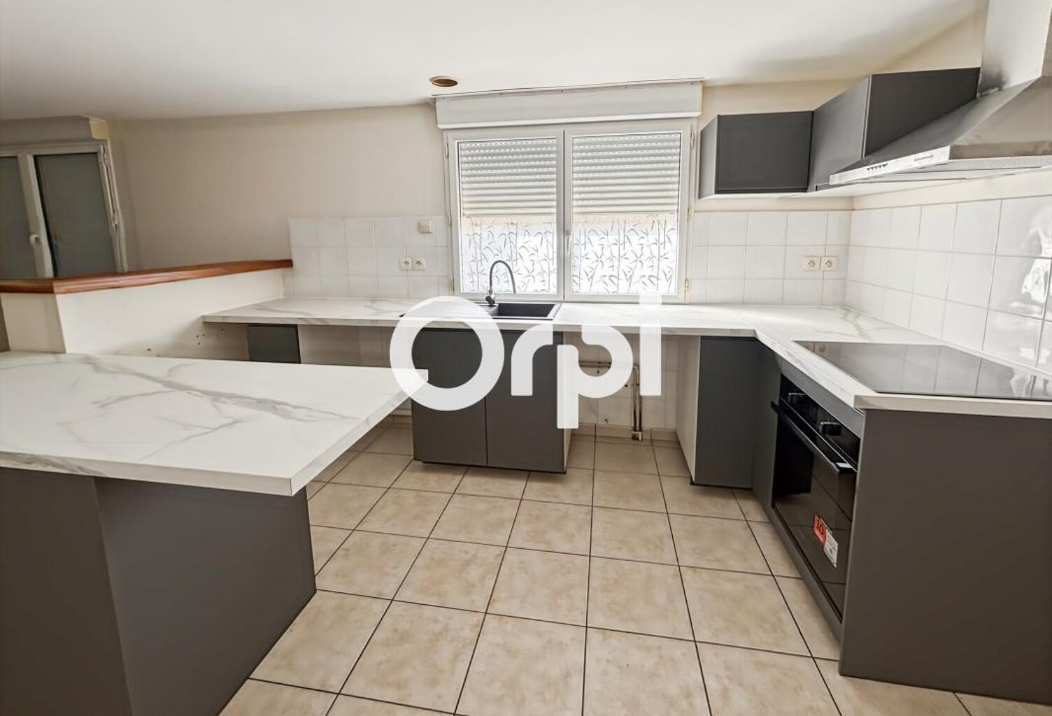 Bel appartement T3 avec terrasse, garage et cave – Les Halles — photo 1