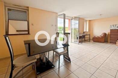 Maison 5 pièces 800 €