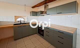 Maison 5 Pièces 142 m² à louer à Les Halles (69610)