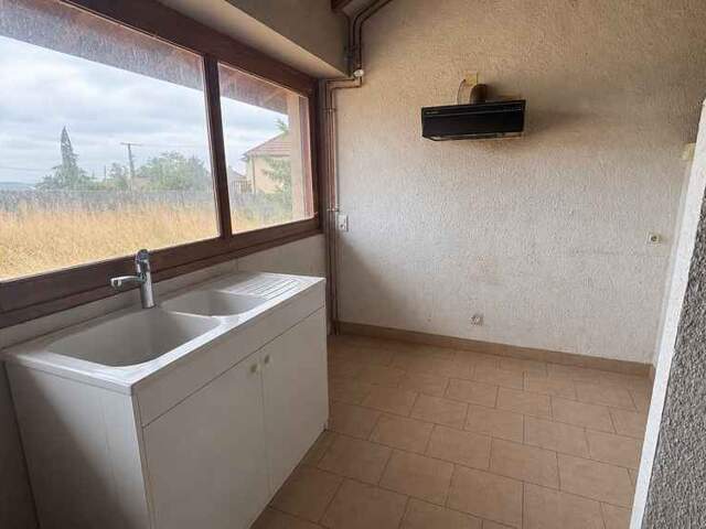 MAISON INDIVIDUELLE 5 PIÈCES – 147,96 M² AVEC JARDIN DE 4 365 M² À MARCIGNY — photo du bien