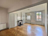 Appartement 100m², 2 chambres, ascenseur, charme de l'ancien — photo 2