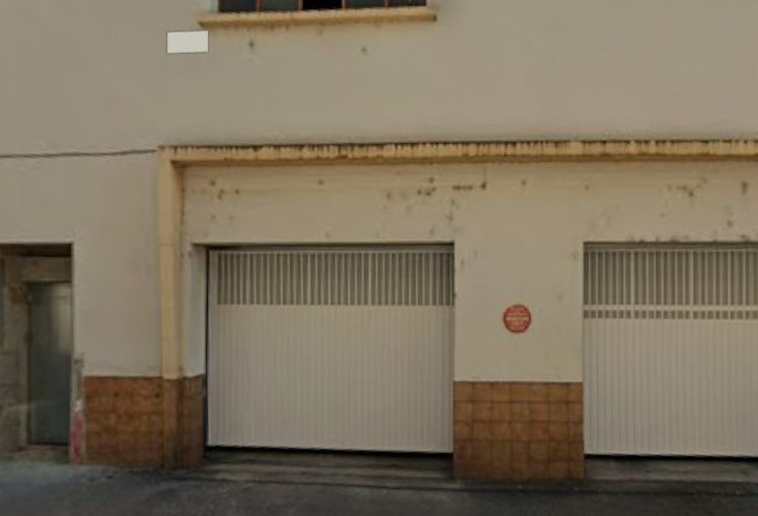 Parking À Louer — photo 1