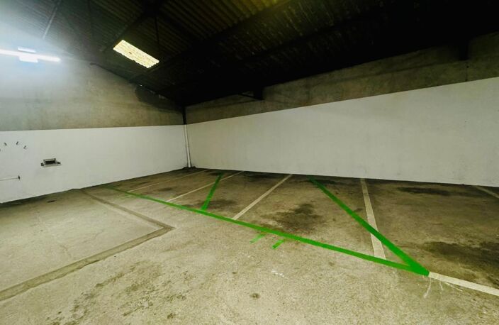 Parking À Louer — photo 4