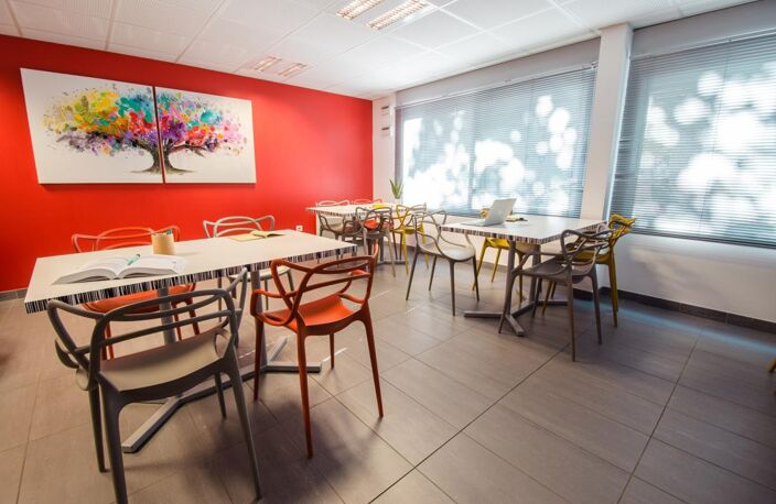 Spécial Investisseur trois pièces Meublé 63.50m² — photo 3