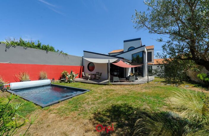Fétilly - maison d'architecte avec piscine et chambre de plain-pied — photo 4